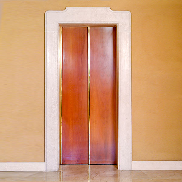 Cabina ascensore in legno Cabina ascensore in legno